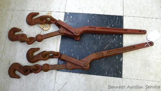 2 Load binders for 3/8"-1/2" chain appear in good shape.