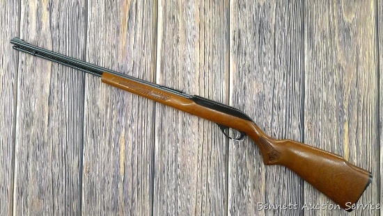 Marlin Glenfield Model 60 semi-auto .22 rifle is in very good condition overall. 22" barrel is