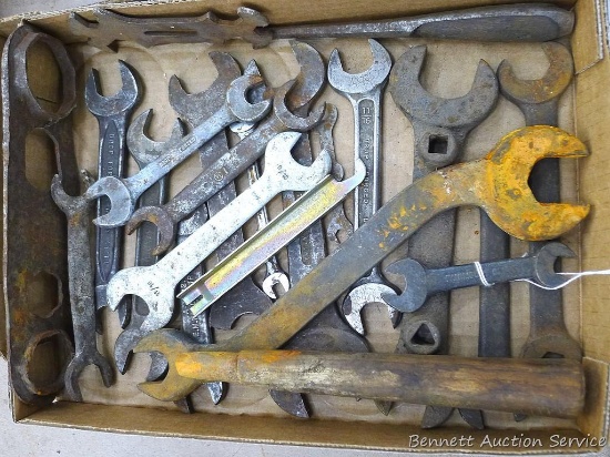 Assortment of vintage open end wrenches, specialty wrenches and more. Longest is 11".