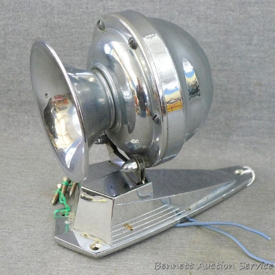 Boat siren, 8" x 7" and untested.
