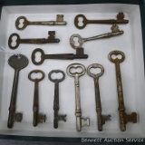 Antique skeleton keys, longest is 4