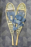 Nice pair of snowshoes, 48