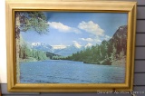 Lighted picture depicting a nature scene, measures approx 28