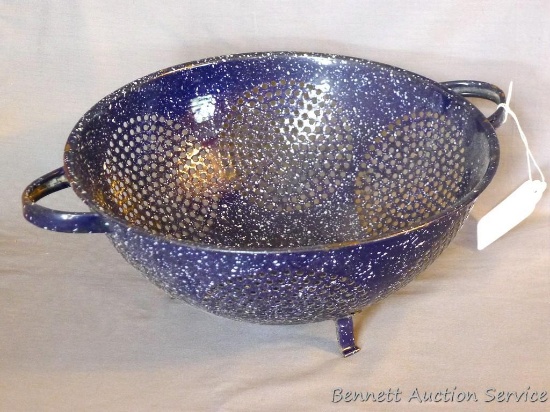 Really nice dark blue and white speckled enameled colander is quite large at 14" over handles and 5"