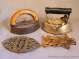 Colebrookdale Iron Co. iron has a detachable wooden handle; Sensible 6