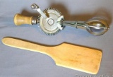 Ladd Beater No. 00 made by United Royalties Corp. measures 10-3/4