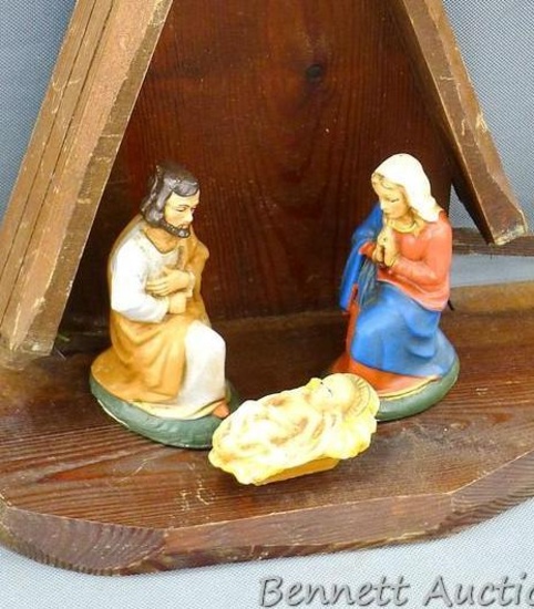 Creche or Nativity set. Stable measures 13-1/2" h x 12-1/2" l.