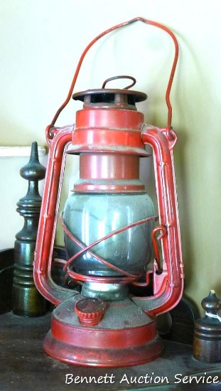 Cute little Winged Wheel No. 400 lantern is 9-1/2" tall and in good condition.
