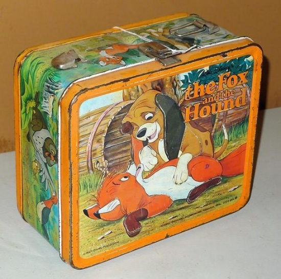 Walt Disney The Fox and the Hound metal lunchbox is missing strap with a fair amount of rust noted.