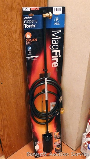 Mag-Torch 500 BTU outdoor propane torch is NIP.