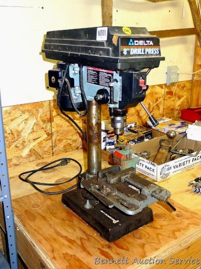 Delta 8" variable speed drill press includes drill press vise and 1-1/2" miniature vise. Works.