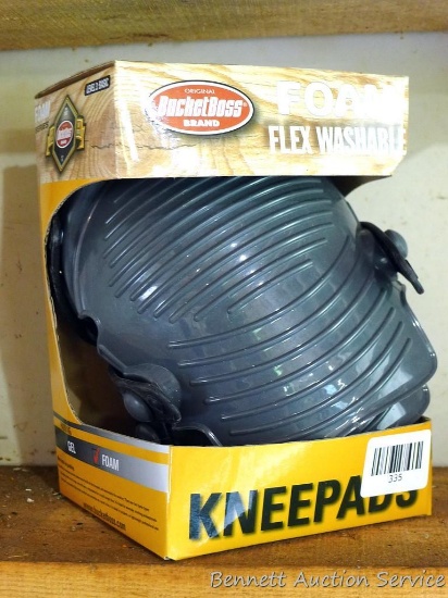 Bucket Boss foam kneepads, appear NIB.