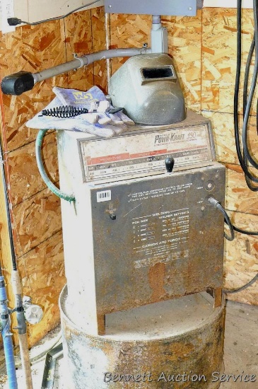 Wards Powr-Kraft 230 welder, includes gloves, chip hammer, helmet and welding cables.