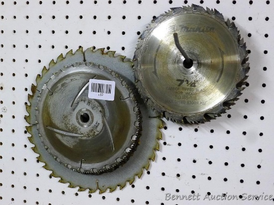 Assortment of used saw blades, largest is 10".