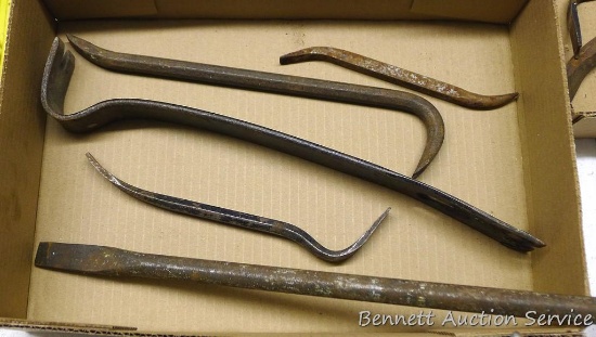 Metal pry bar; brake adjusting tools. Longest is 20".