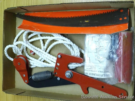 Limb trimmer and saw head without the handle. NIP