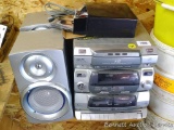 GPX stereo, works. Buchanan's headphones, untested.