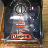 Bissell ProHeat2X Model No. 9400-4 carpet cleaner comes with manual. Looks complete and in very good