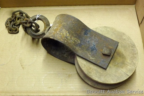 Antique wooden pulley marked Hudson, USA 6" diameter.