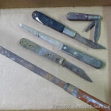 Assortment of knives longest is 23