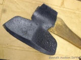 Left handed broad axe 36