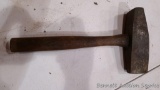 Drawing hammer with cross and straight peen. Measures 10.5