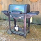 Coleman 2,000 gas grill. Burner and grill is rusty. Needs a good cleaning. Ignitor button is broken.