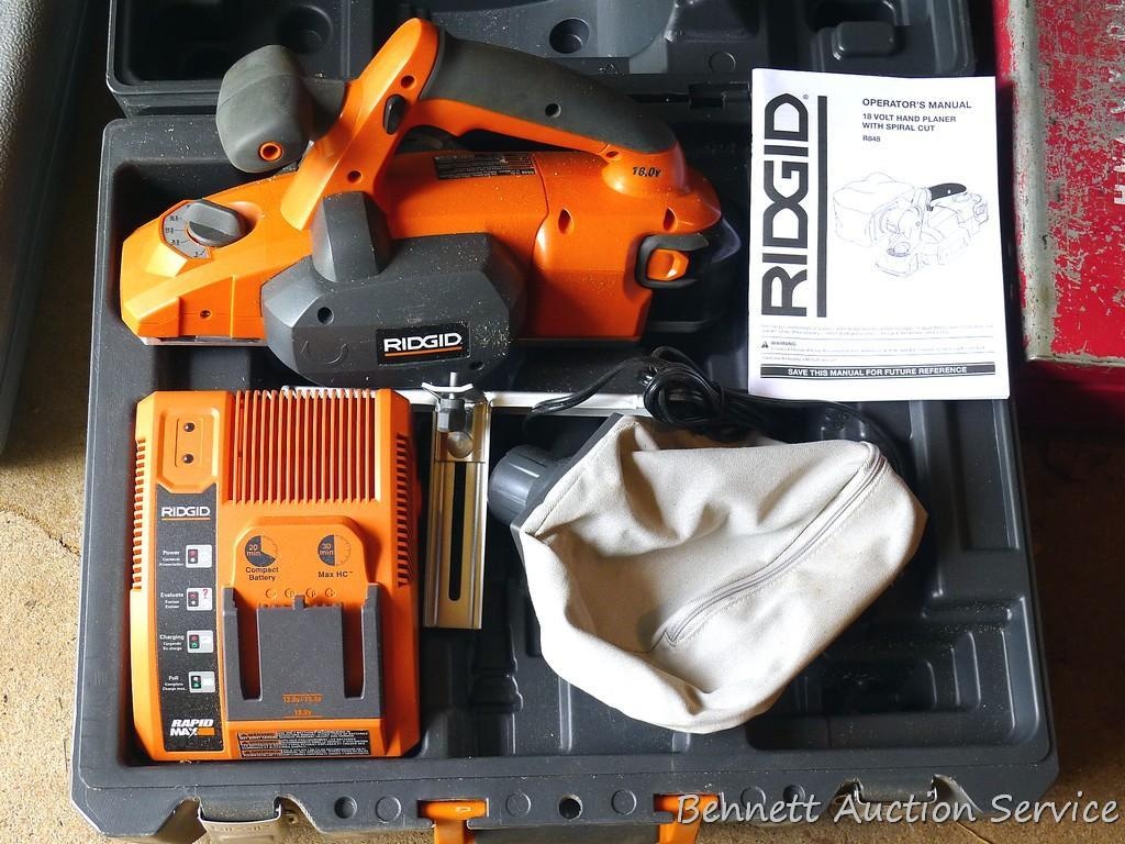 Ridgid 18V hand planer with spiral cut 