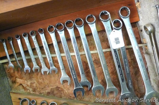 Assorted combination wrenches up to 1-1/4"