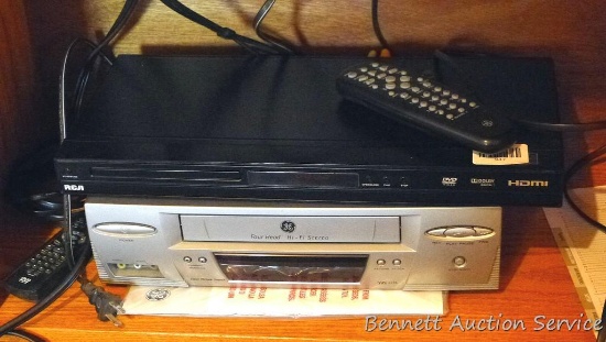 Magnavox DVD/CD player with remote.