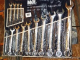 Combination wrench set, largest is 1-1/4