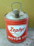 Antique Zephyr 5 gallon Motor Oil can. Can has rust.
