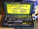 Rockford 25 piece socket and wrench set has a 1/4
