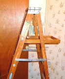 Werner 5 ft. wooden step ladder is sturdy and in good condition.