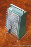 Coleman adjustable 2000-5000 btu propane catalytic heater stands approx. 18