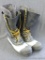 Whites Boots size 11 men's snow boots look to be in good condition and come with felt liners.