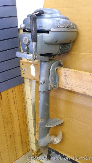 Sea King 5 hp vintage outboard motor, pulls over, has compression, measures 12" x 18" x 43" tall, 7"