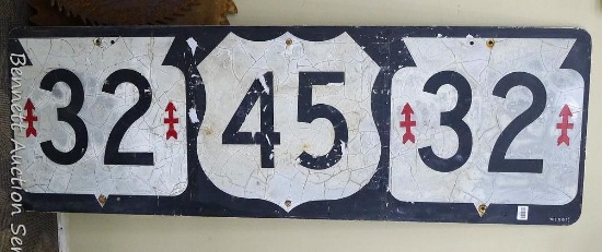 Neat Wisconsin 32-45 highway sign is about 2' x 6'. See pics for condition.