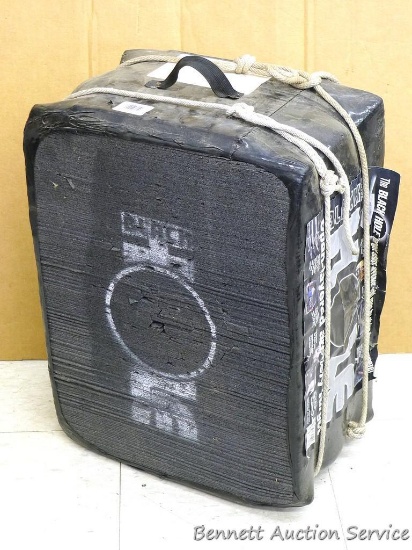 Black Hole bow target 16" x 21" x 11".