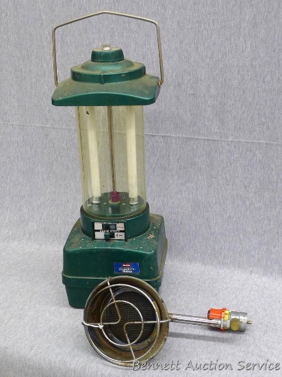 Rayovac Sportsman 360 fluorescent lantern and 5" dia. Mr. Heater, lantern needs new batteries?