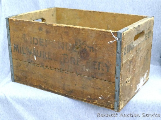 Independent Milwaukee Brewery wooden box is 18-1/2" x 12" x 10-1/2" deep and appears in good solid