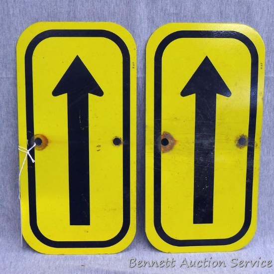 2 Aluminum reflective arrow signs are 12" x 6".