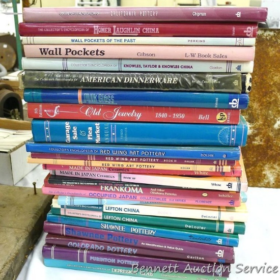 Red Wing, Frankoma, Homer Laughlin, Lefton, and other collector's books.