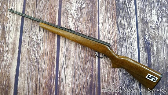 Savage Mark I youth bolt action .22 rifle. 19" barrel has a shiny bore with good rifling. Receiver