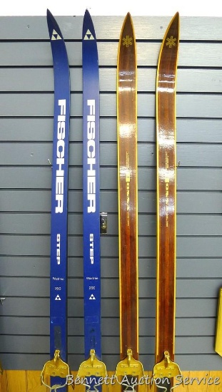 2 Sets of cross country skis incl. Bonna model 2400 wooden skis made in Norway with 3 pin bindings