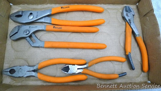 Assortment of pliers; includes side cutters, adjustable pliers and regular pliers; largest measures