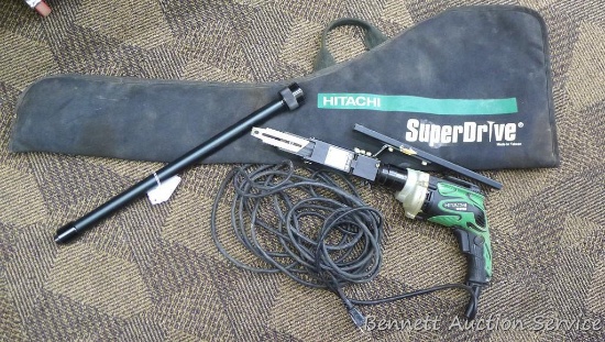 Hitachi Super Drive kit with W6VB3 power head. Drives collated screws up to 3". Great for subfloors,