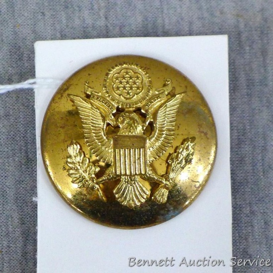 Brass US Army enlisted men's hat emblem has screw back and measures 1-1/2" diameter.