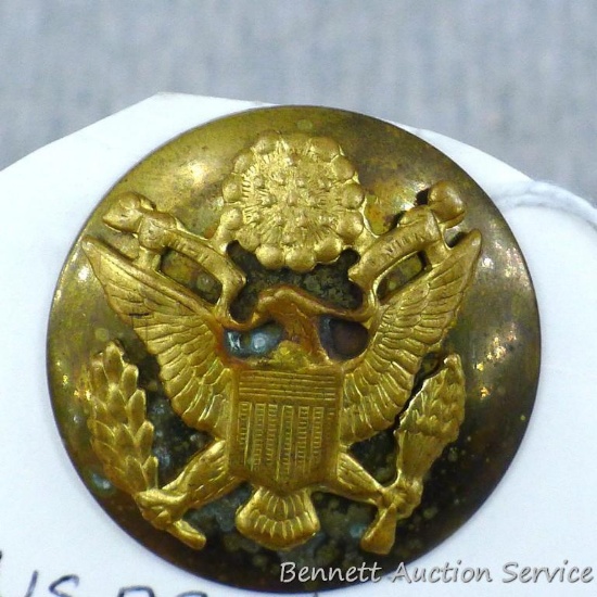 Early WWII or possibly pre-WWII brass US Army hat emblem has a screw back and measures 1-5/8"