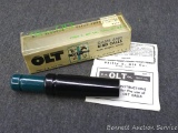 Olt T-20 predator call with original box and paperwork. All in very good condition.